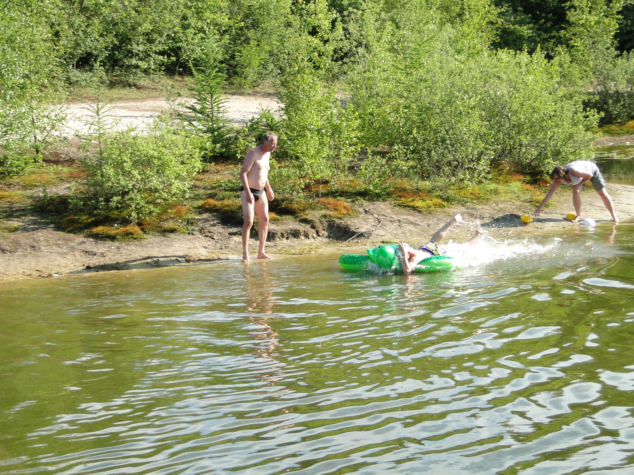 2011HWK 410.jpg